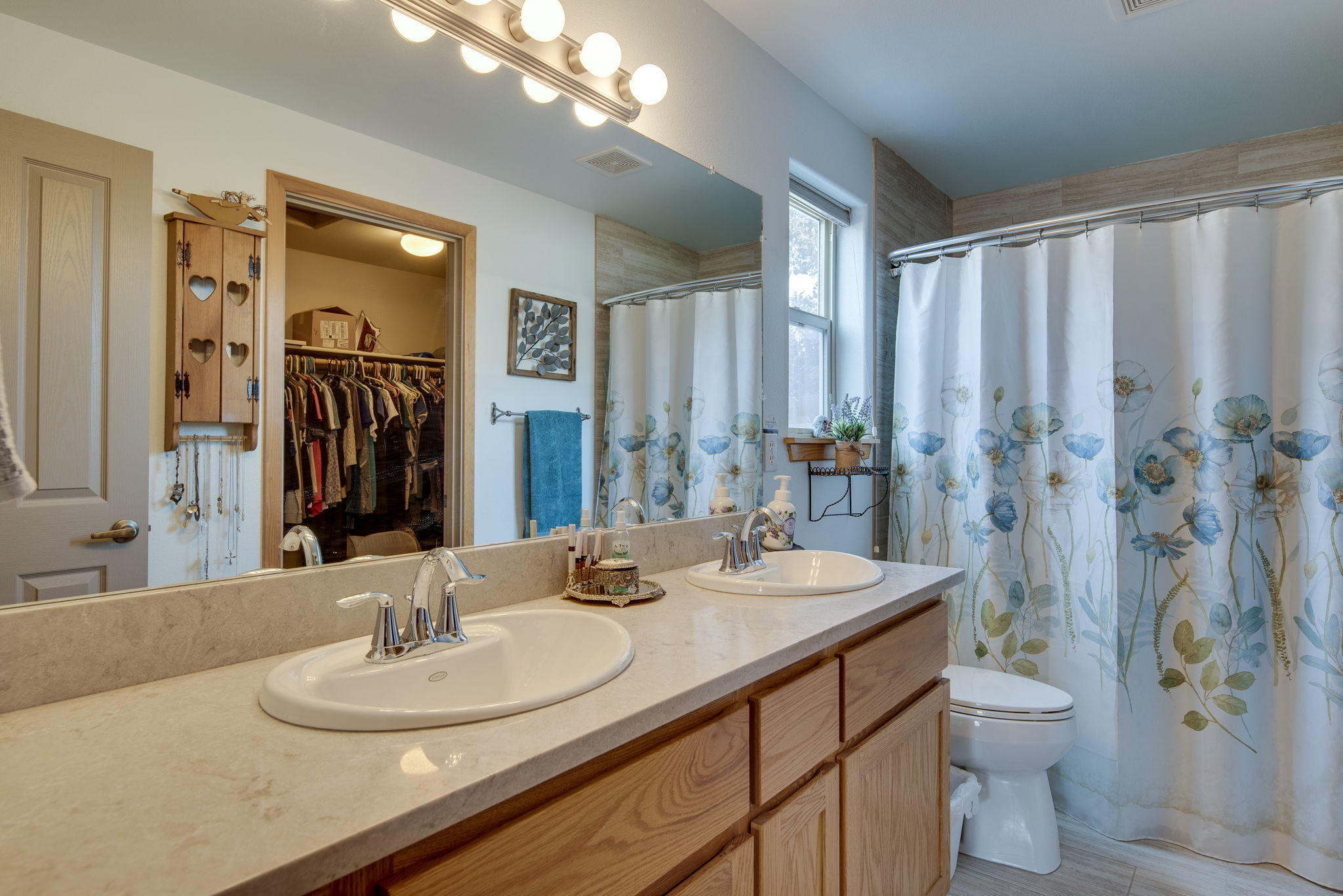 Paulina Peaks - Residential