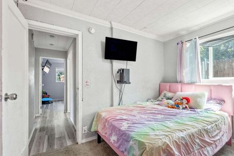 Tiny photo for 2180 SE Melrose Drive, Prineville, OR 97754 (MLS # 220213849)