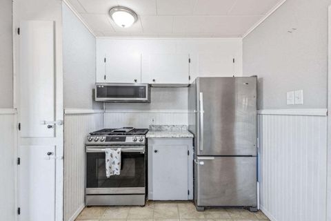 Tiny photo for 2180 SE Melrose Drive, Prineville, OR 97754 (MLS # 220213849)