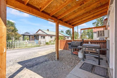 Tiny photo for 2180 SE Melrose Drive, Prineville, OR 97754 (MLS # 220213849)