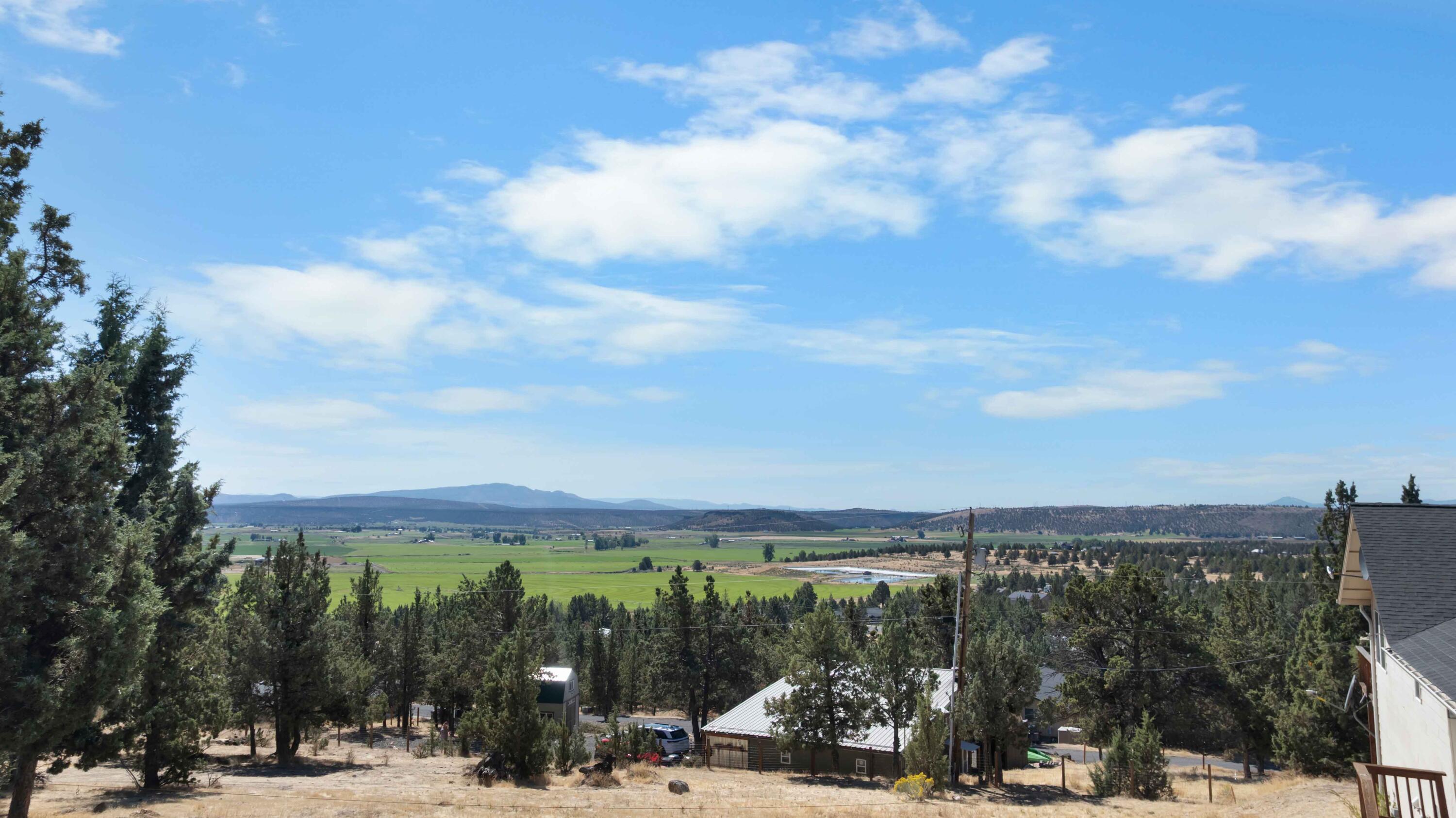 Golden Horseshoe - Residential