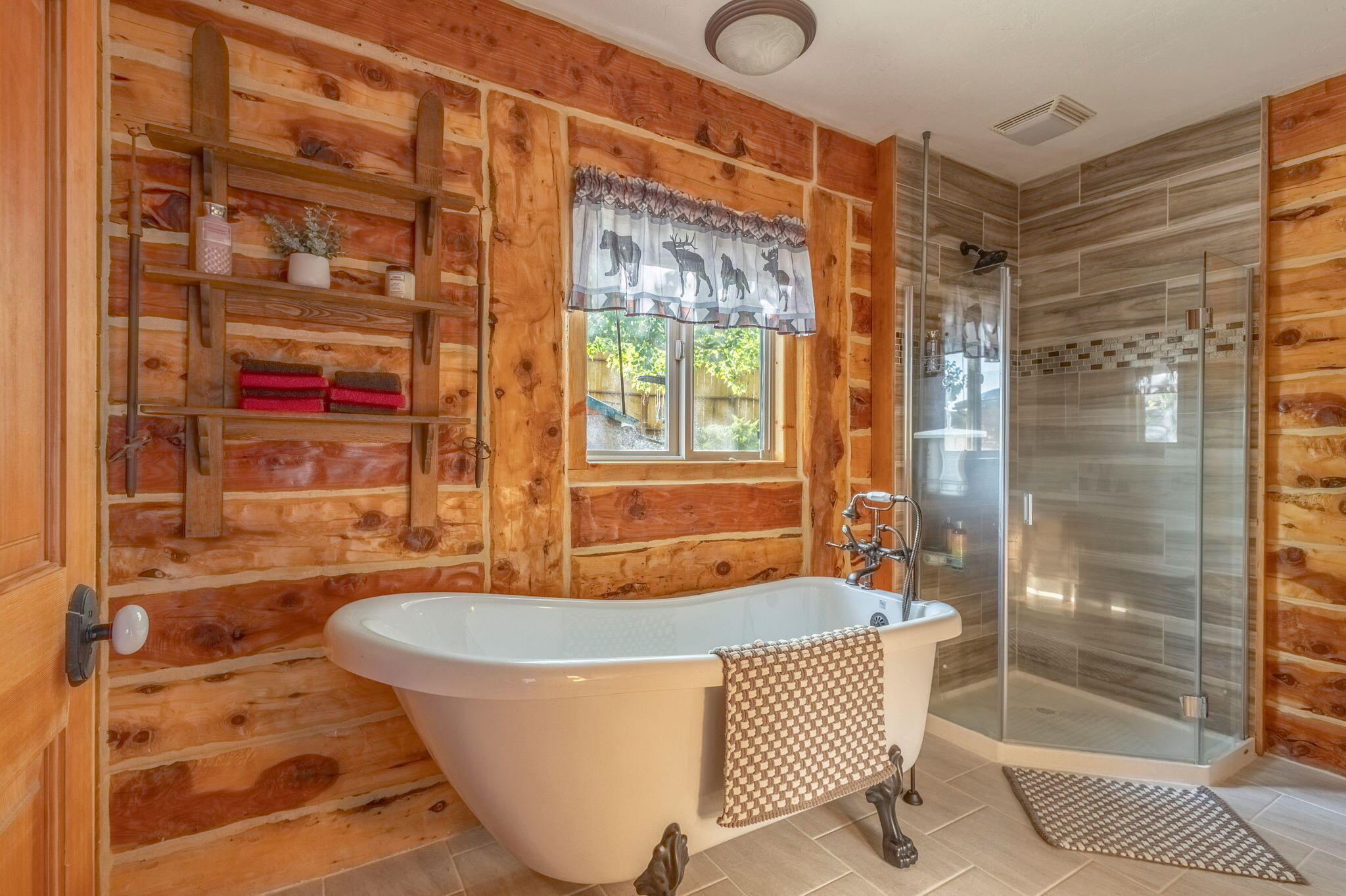 Lakeview Cove - Residential