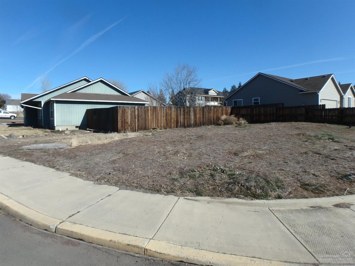 Wagon Wheel - Residential