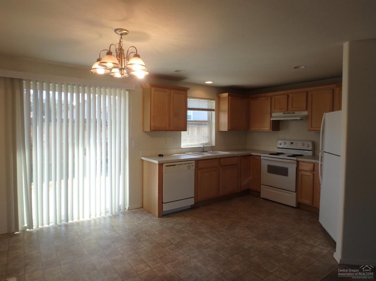 Wagon Wheel - Residential