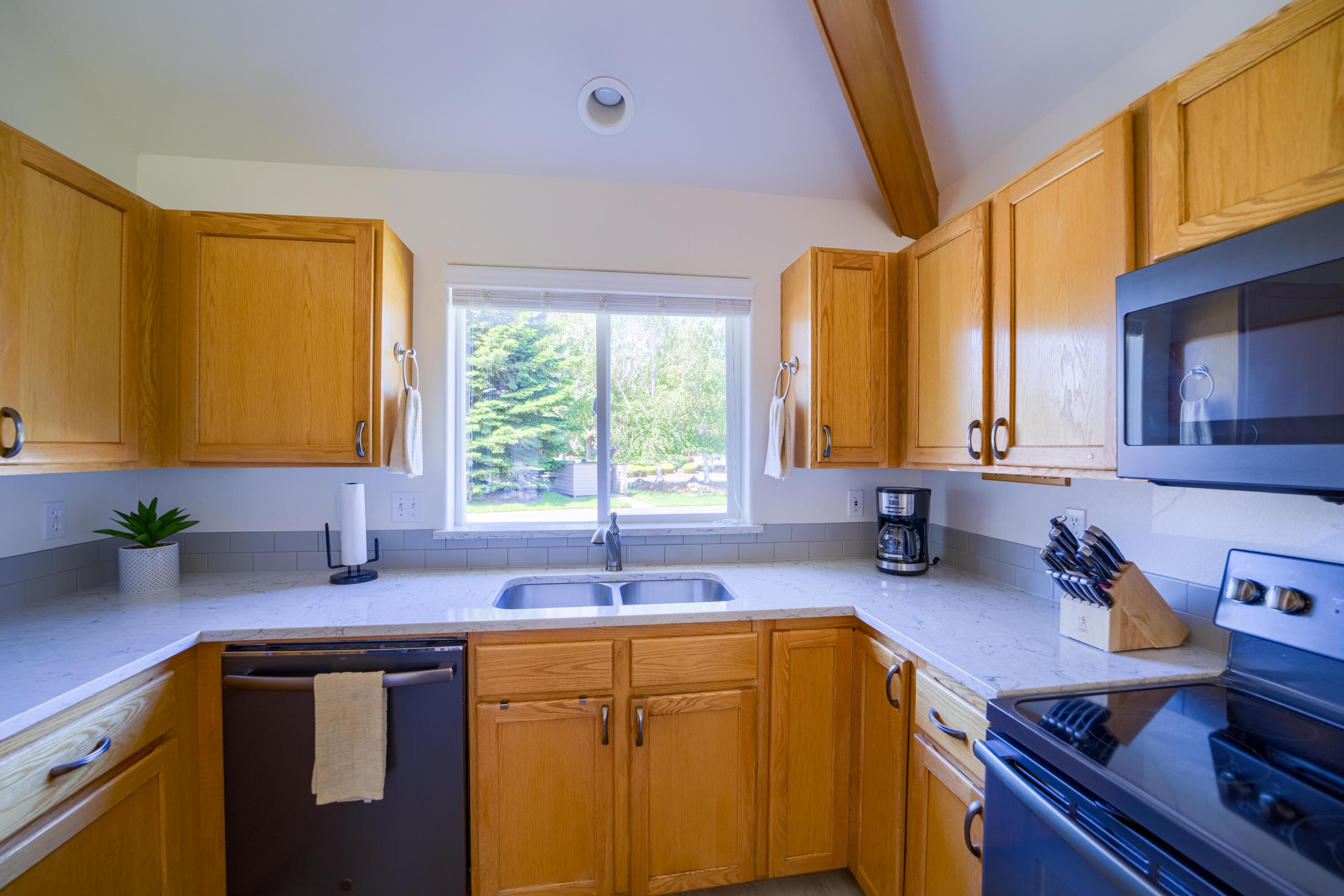 Eagle Crest - Residential