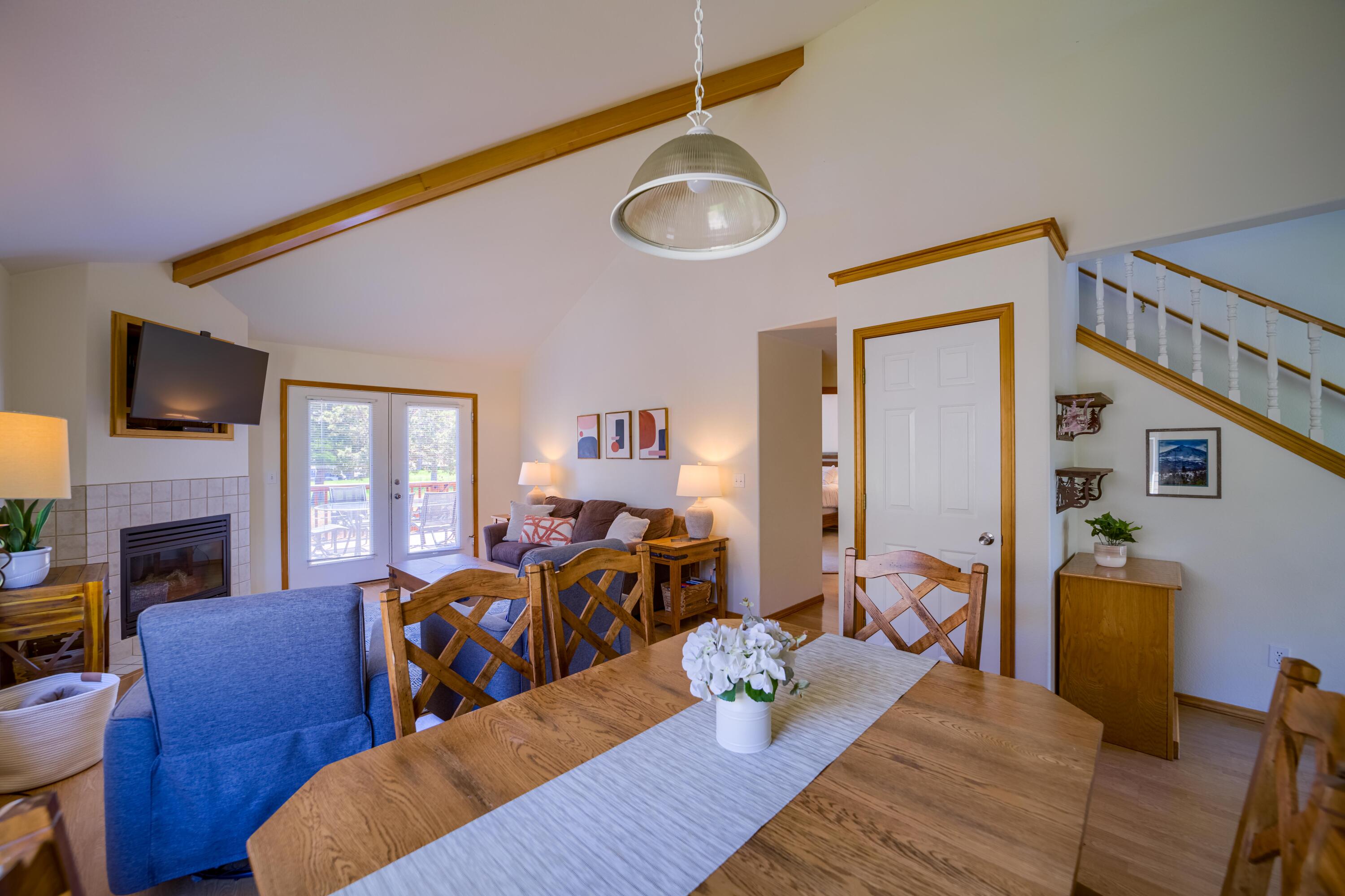 Eagle Crest - Residential