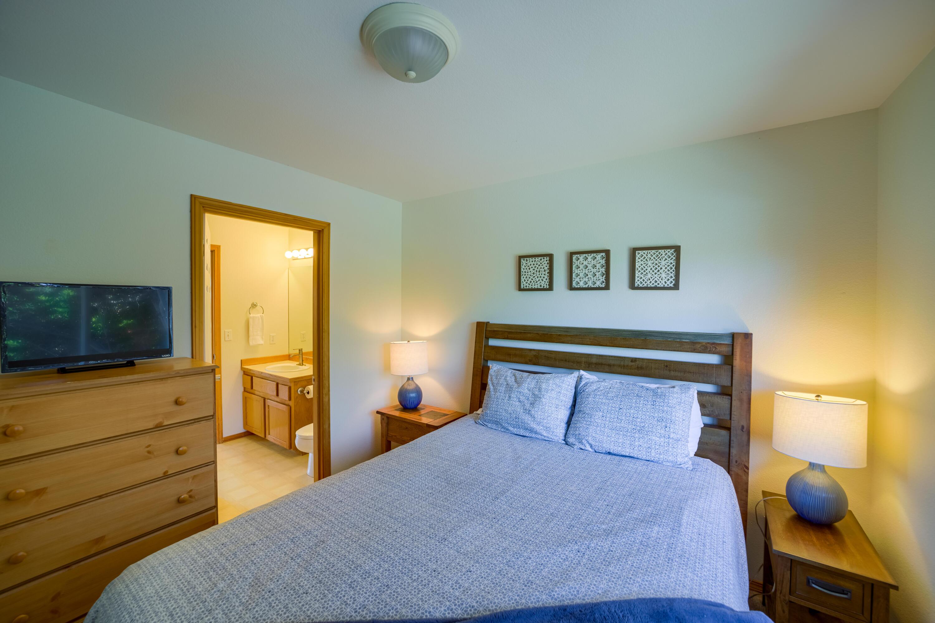 Eagle Crest - Residential