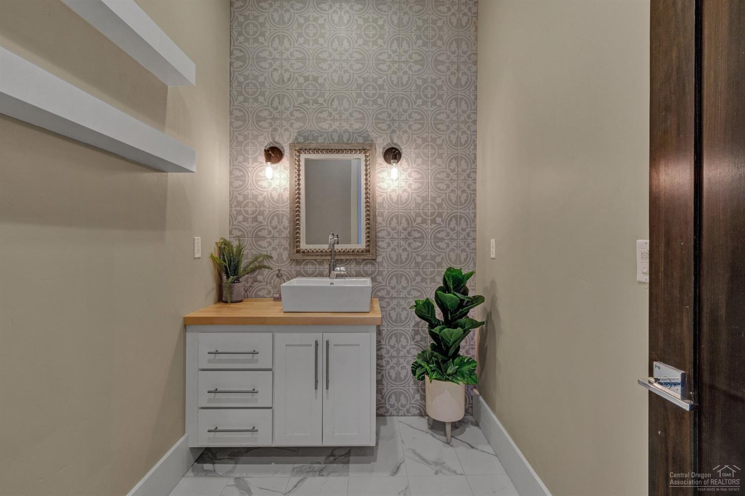 North River - Residential