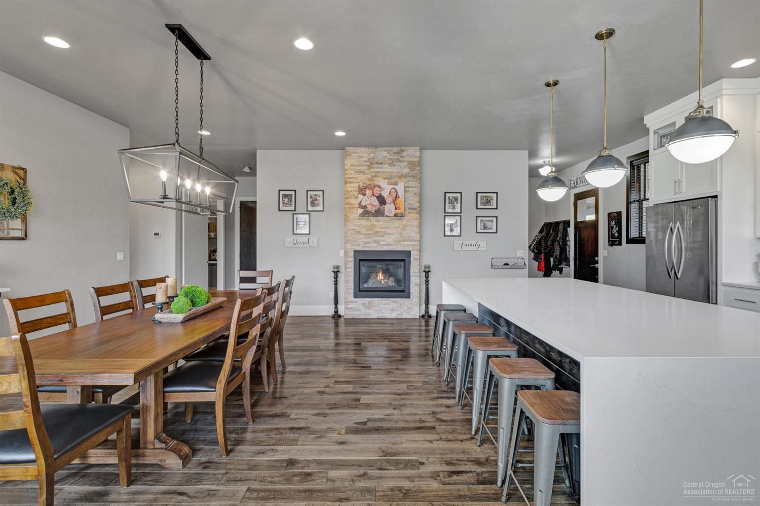 North River - Residential