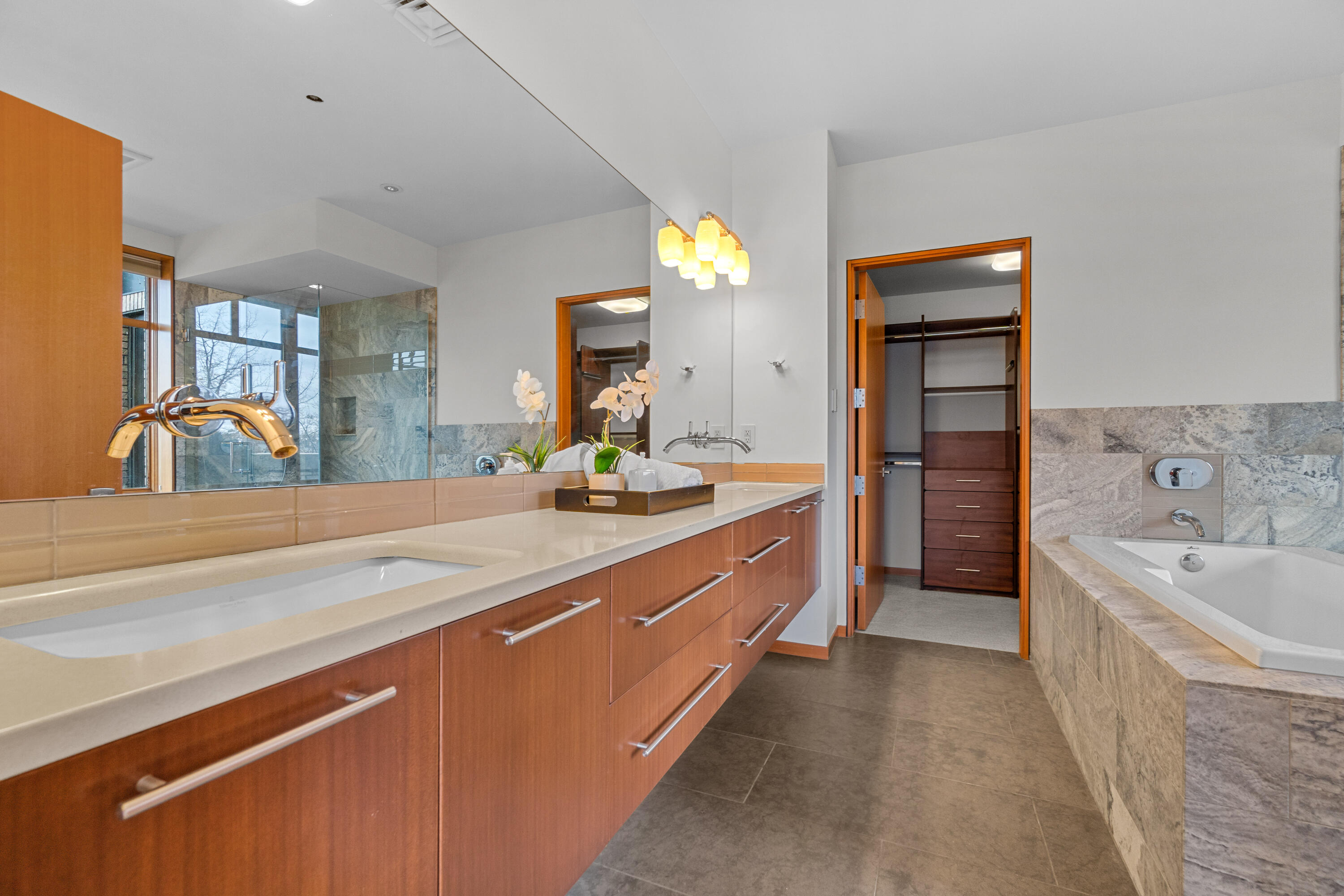 919 Bond Condominium - Residential