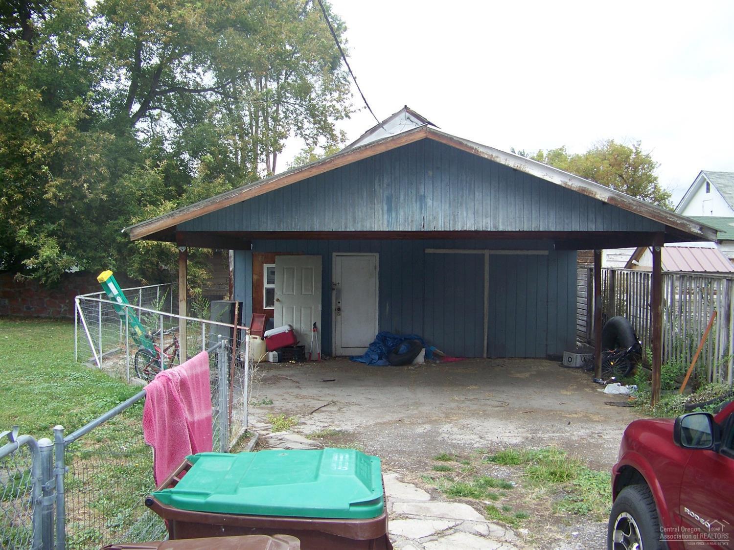 Monroe Hodges - Residential