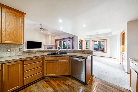 Tiny photo for 3418 Blue Blossom Drive, Medford, OR 97504 (MLS # 220213234)