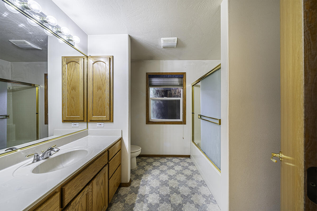 Larson Creek Estates Phases 1And 2 - Residential