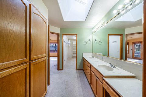 Tiny photo for 3418 Blue Blossom Drive, Medford, OR 97504 (MLS # 220213234)