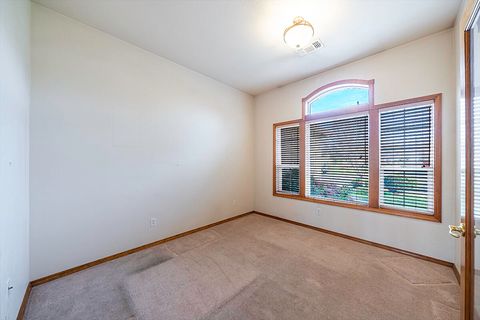 Tiny photo for 3418 Blue Blossom Drive, Medford, OR 97504 (MLS # 220213234)