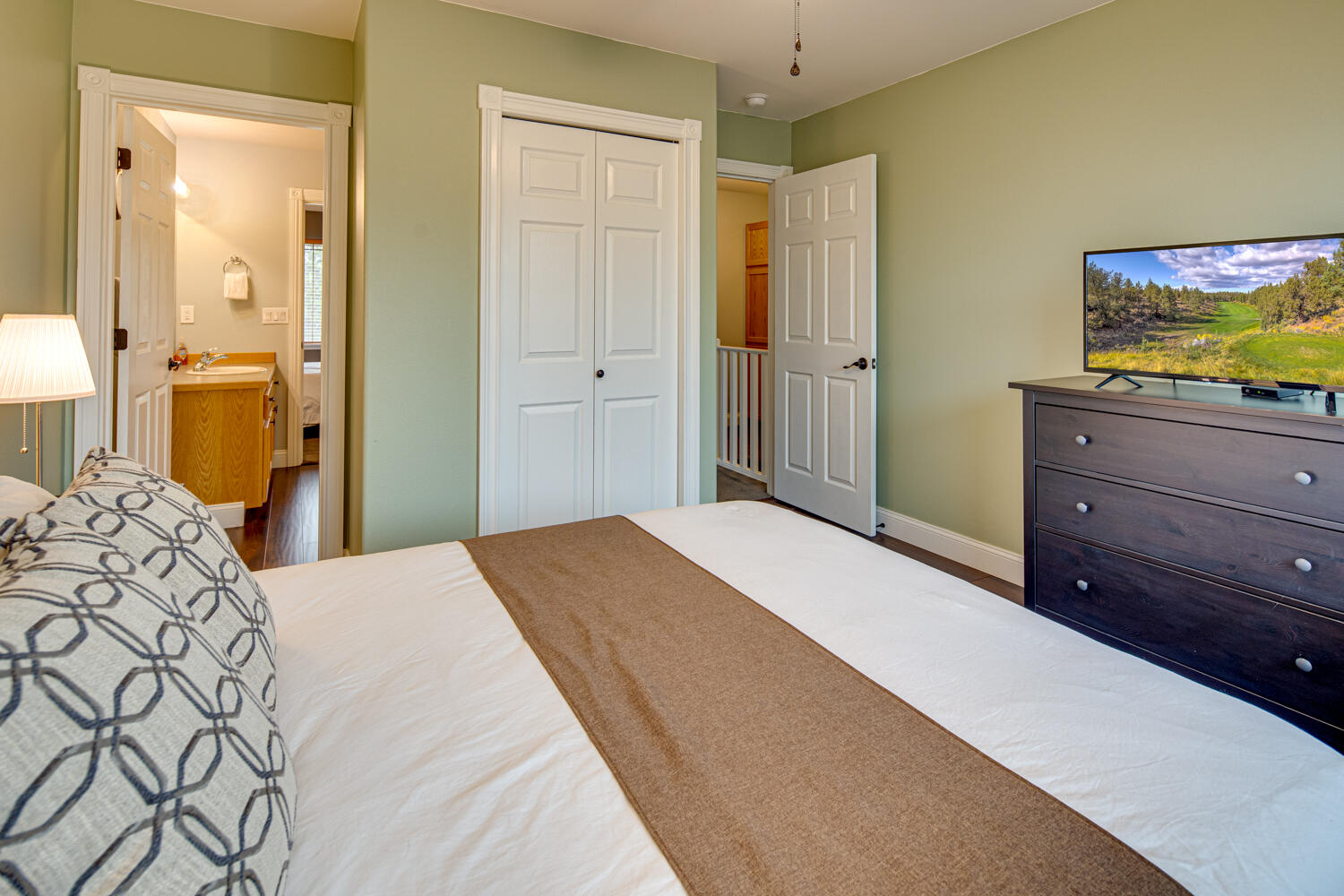 Eagle Crest - Residential