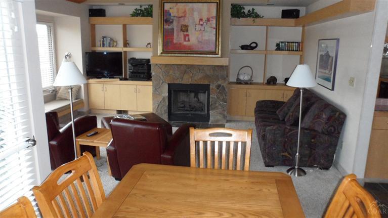 Eagle Crest - Residential