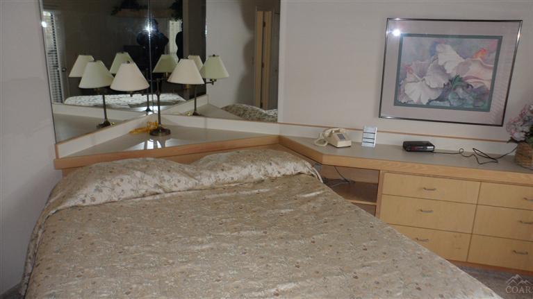 Eagle Crest - Residential