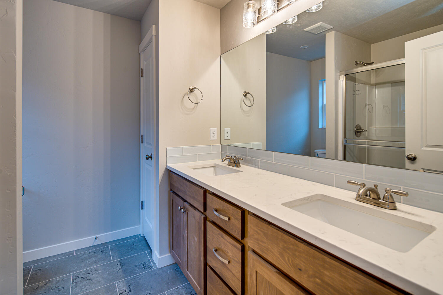 Stoneridge Terrace - Residential