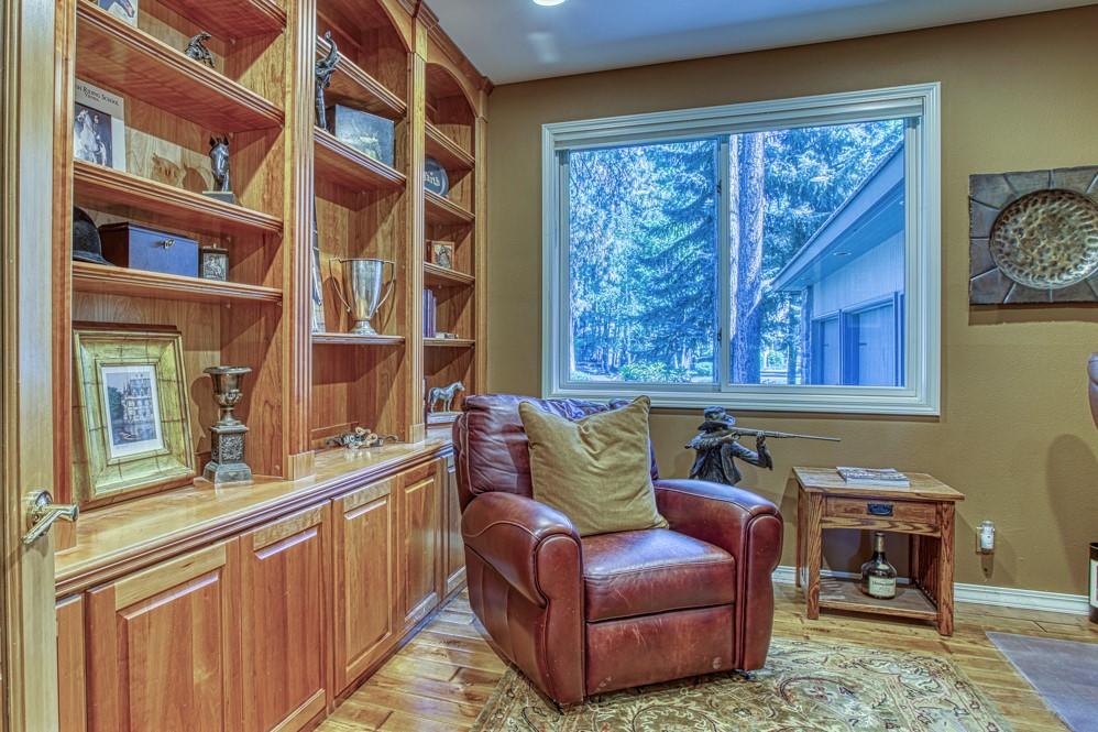 Broken Top - Residential