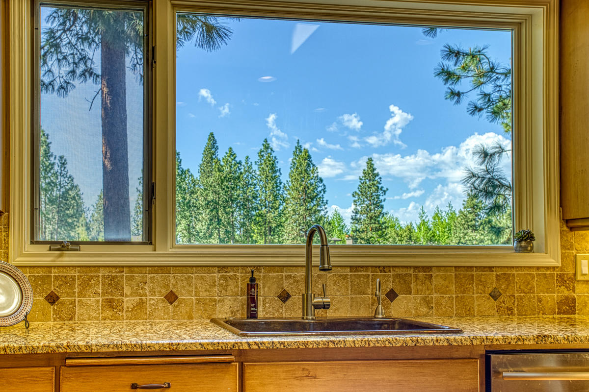 Broken Top - Residential