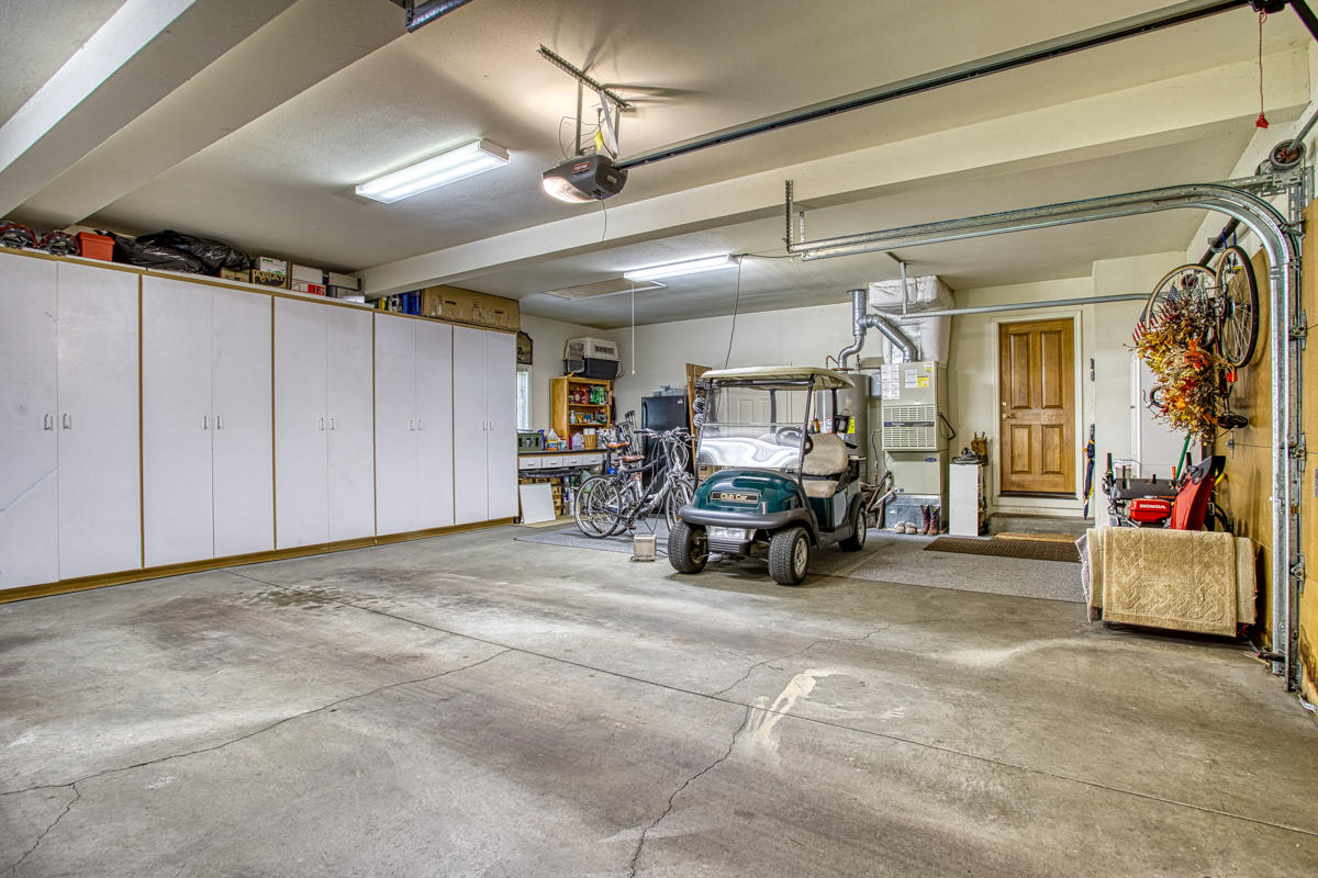 Broken Top - Residential