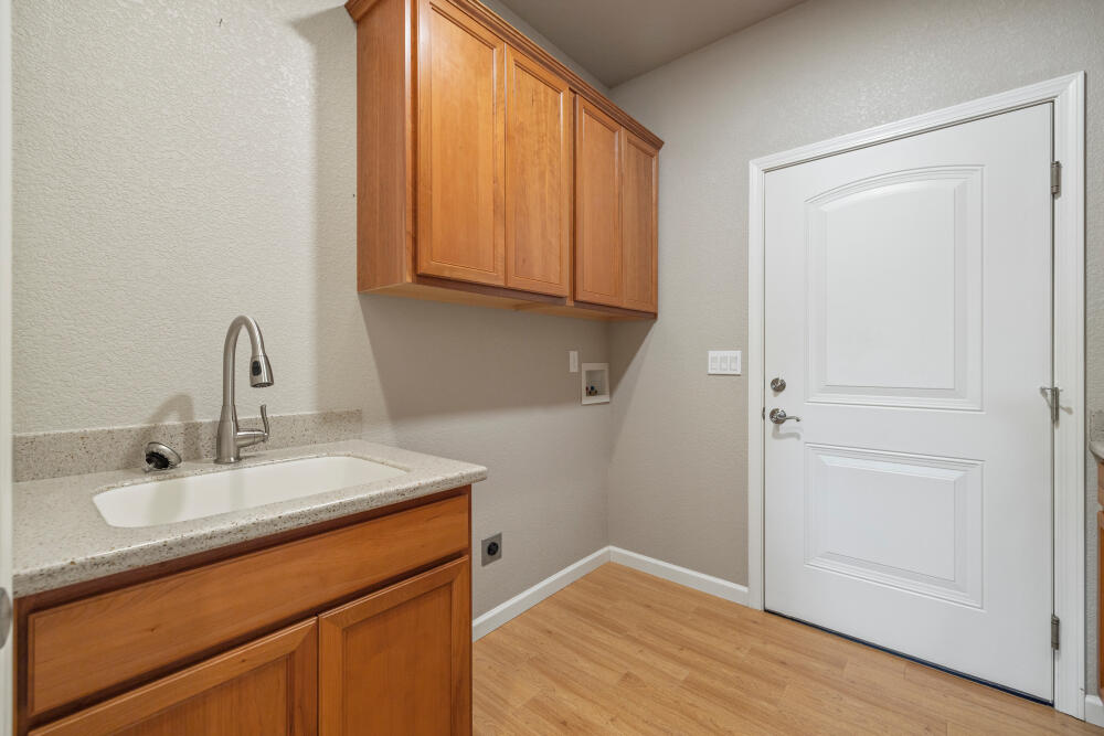 Harbor Isles - Residential