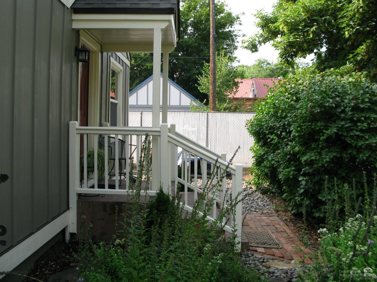 Ellingers - Residential