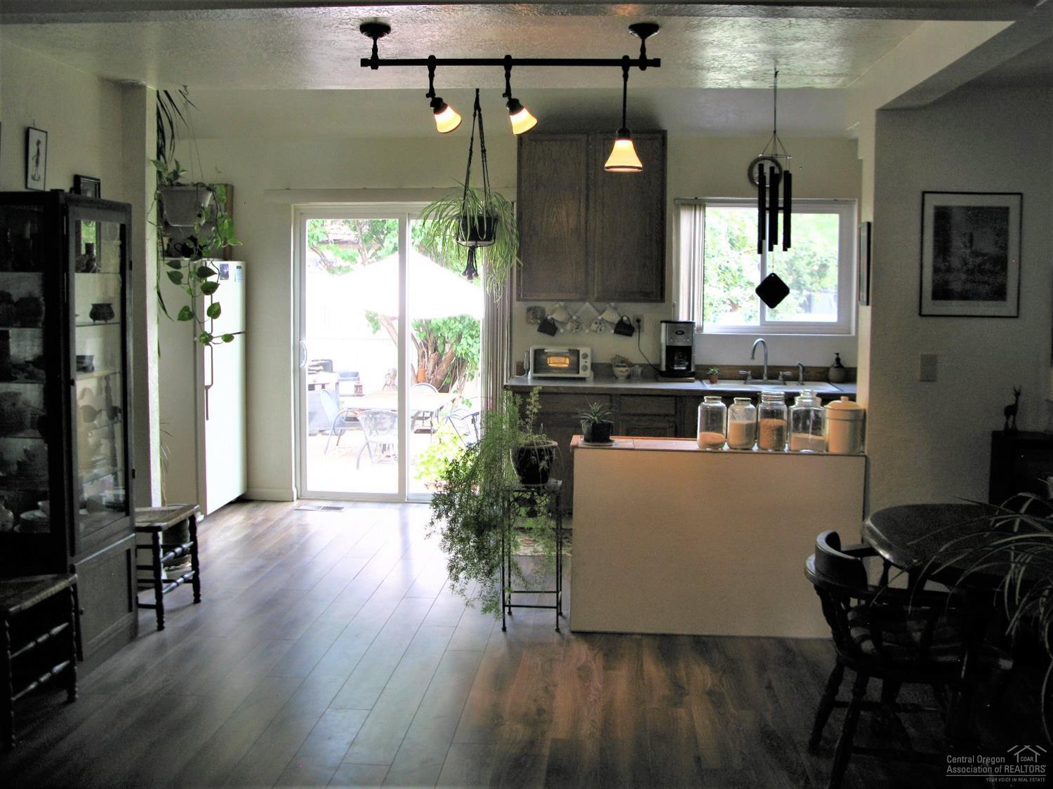 Ellingers - Residential