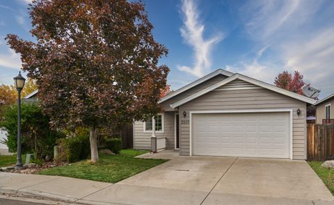 Photo of 2507 Agate Meadows Drive, White City, OR 97503 (MLS # 220211603)