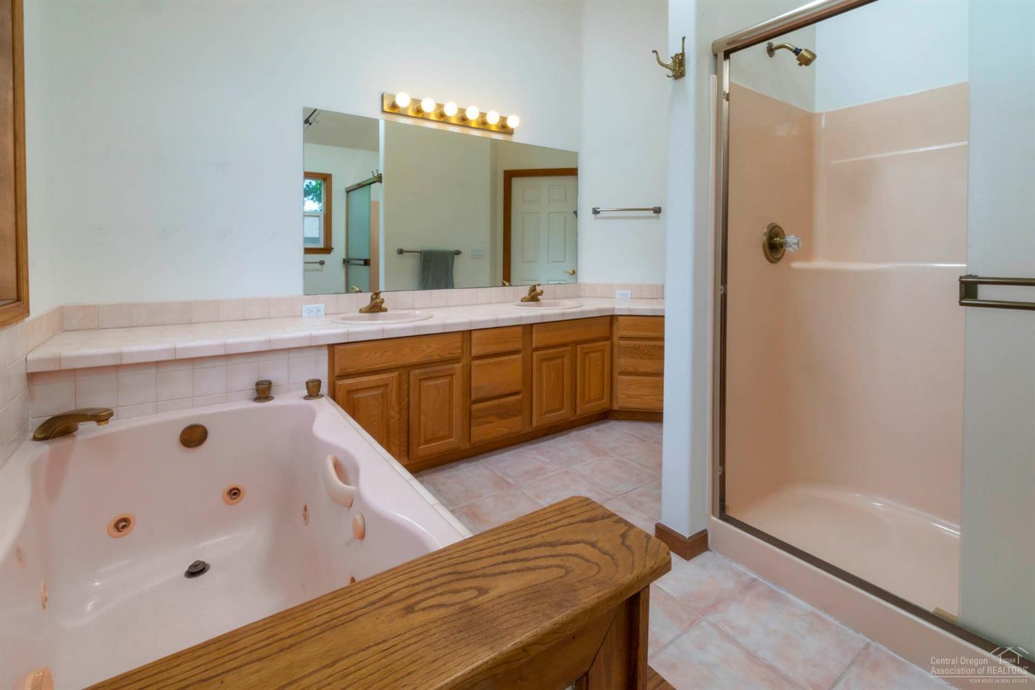 Deer Pointe Village - Residential