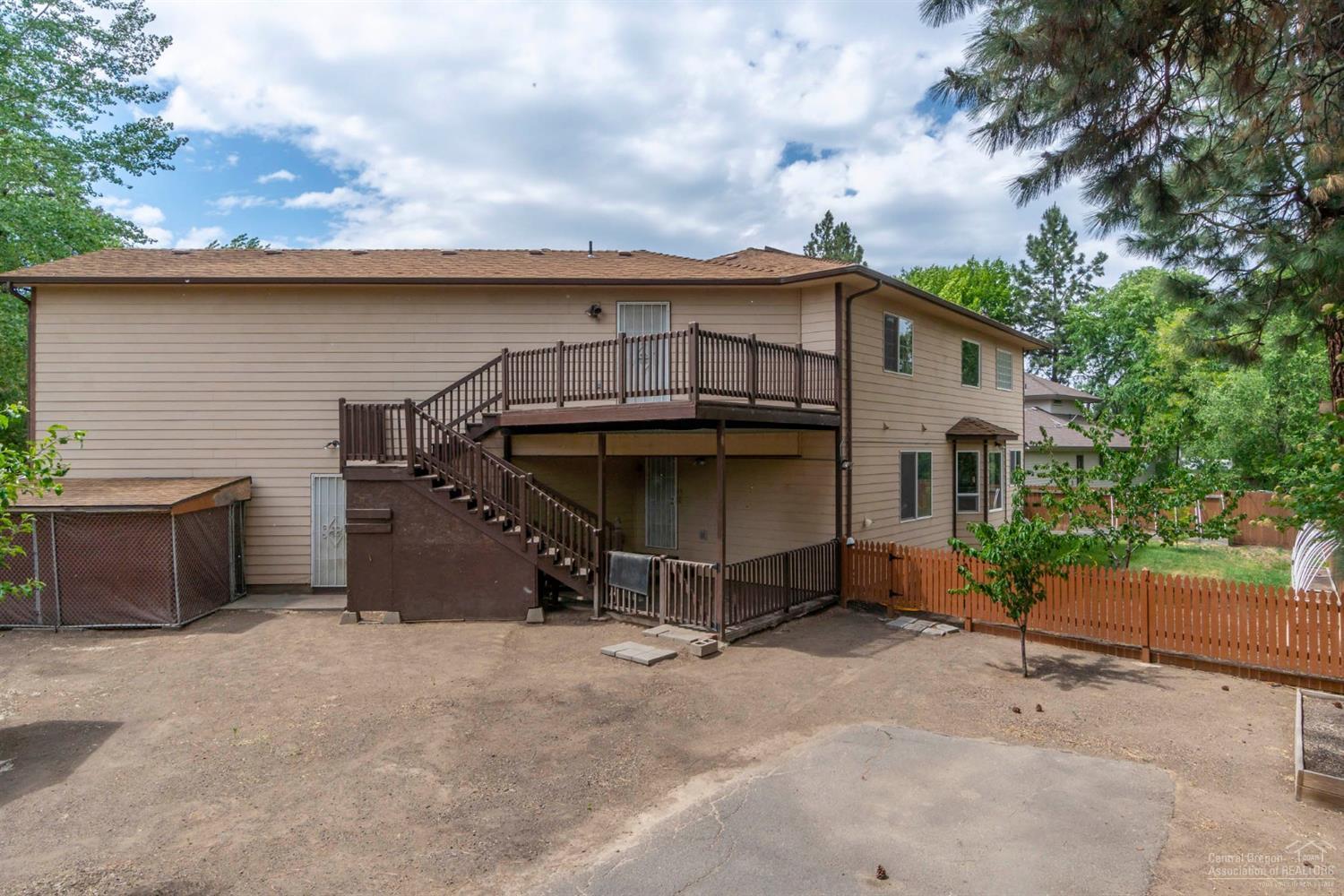 Deer Pointe Village - Residential