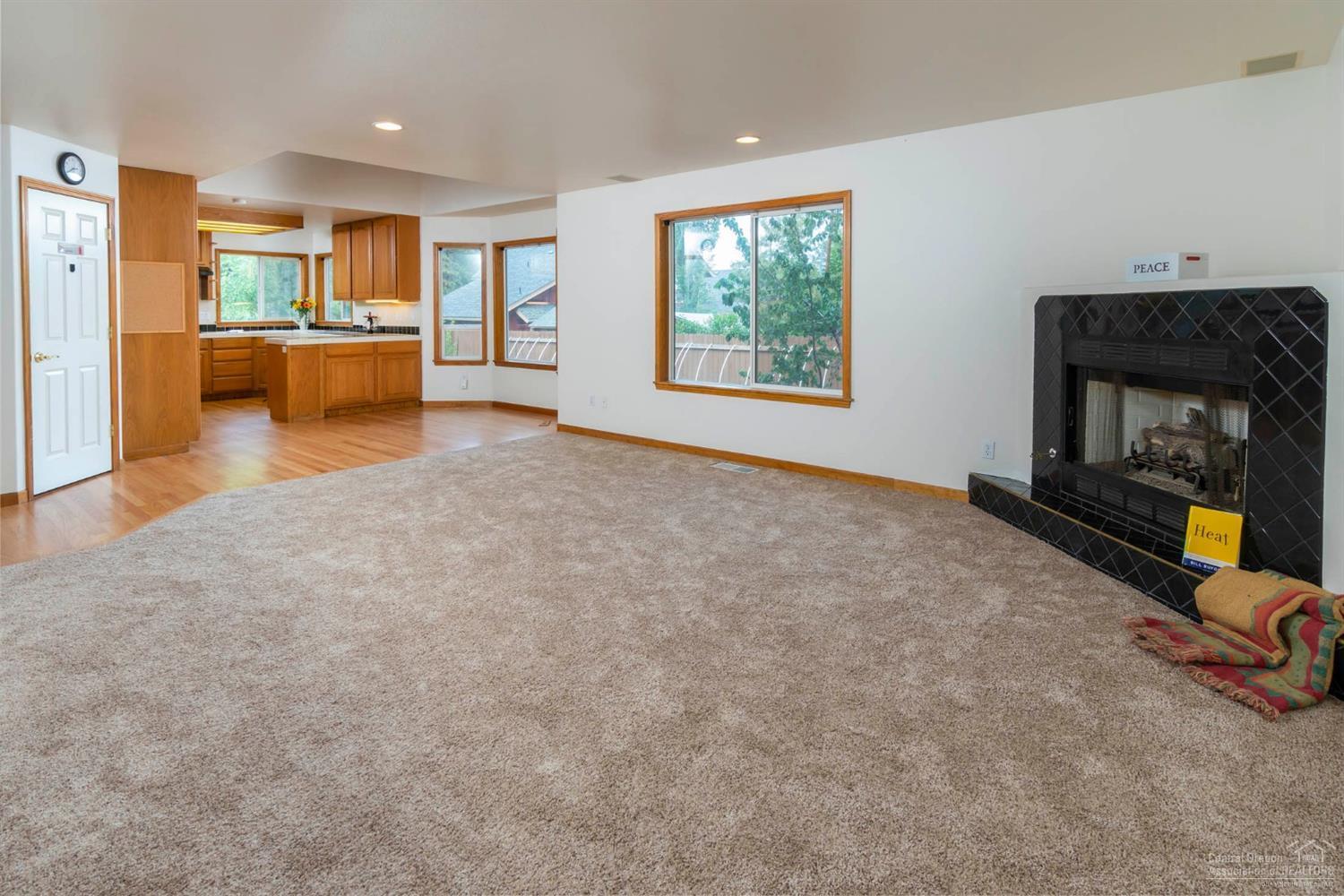 Deer Pointe Village - Residential