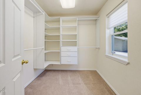 Tiny photo for 290 Chinook Park Lane, Grants Pass, OR 97527 (MLS # 220223901)