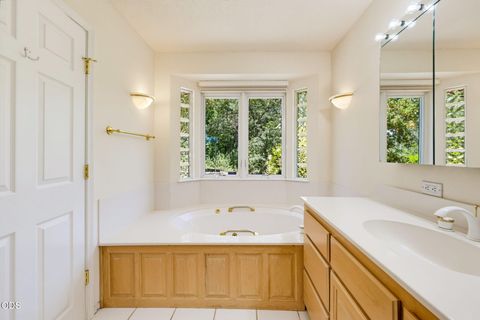 Tiny photo for 290 Chinook Park Lane, Grants Pass, OR 97527 (MLS # 220223901)