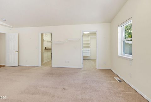 Tiny photo for 290 Chinook Park Lane, Grants Pass, OR 97527 (MLS # 220223901)