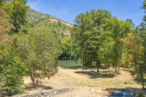 Tiny photo for 290 Chinook Park Lane, Grants Pass, OR 97527 (MLS # 220223901)
