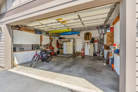 Tiny photo for 990 Victoria Falls Drive, Redmond, OR 97756 (MLS # 220224064)