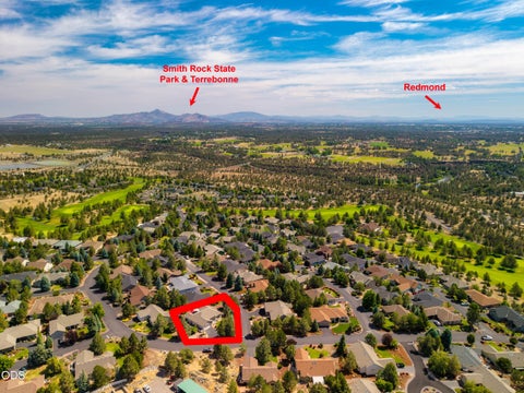 Tiny photo for 990 Victoria Falls Drive, Redmond, OR 97756 (MLS # 220224064)