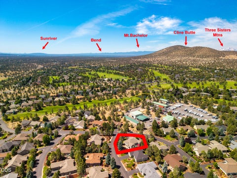 Tiny photo for 990 Victoria Falls Drive, Redmond, OR 97756 (MLS # 220224064)