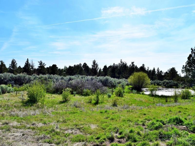 Three Peaks Estate - Land