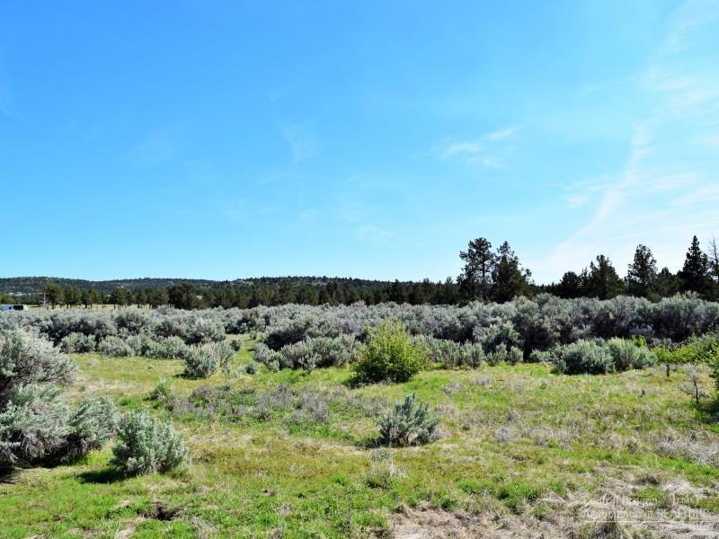 Three Peaks Estate - Land