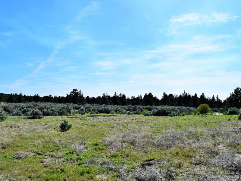 Three Peaks Estate - Land