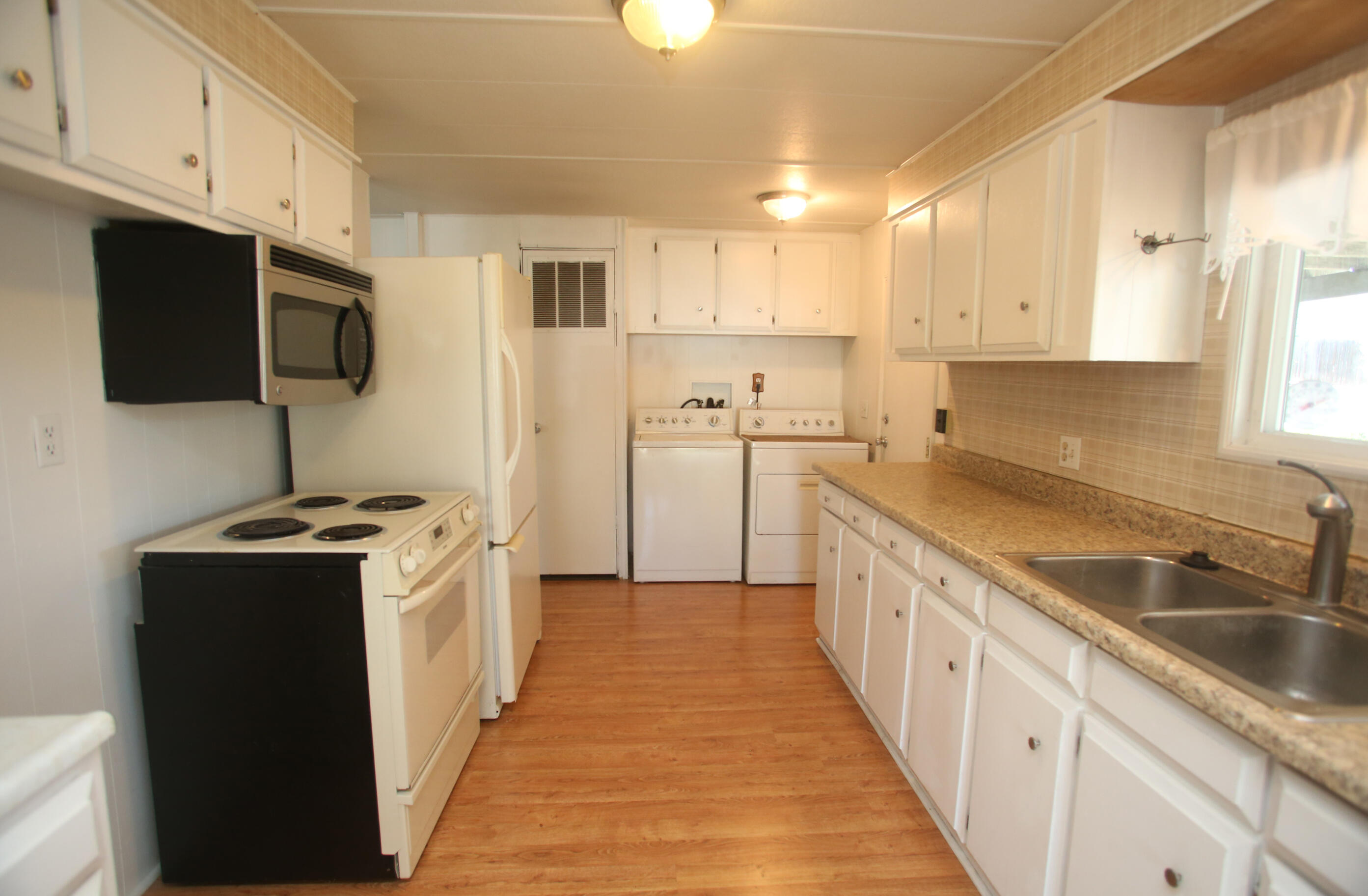 Aspens On The Creek - Residential