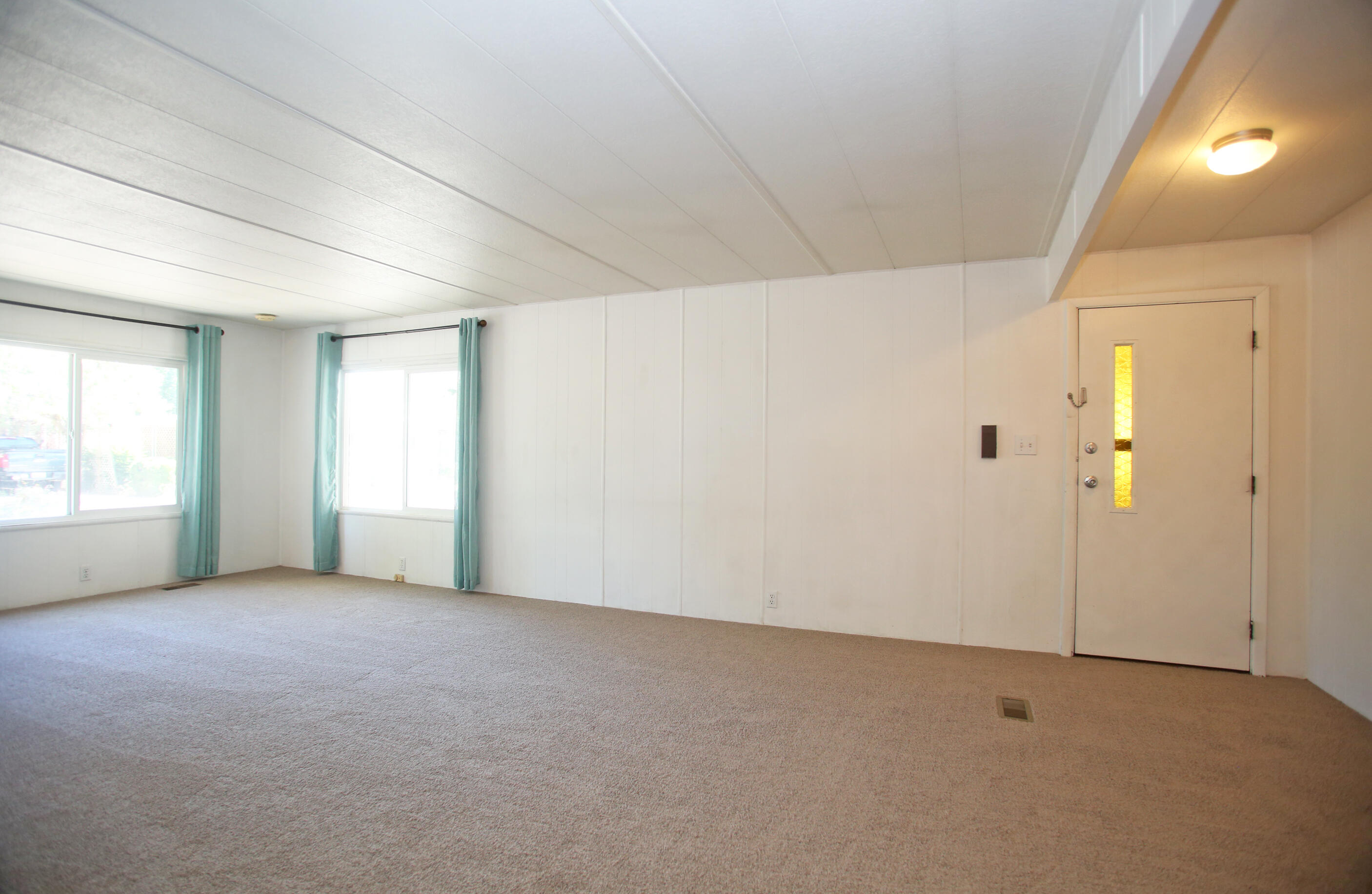 Aspens On The Creek - Residential