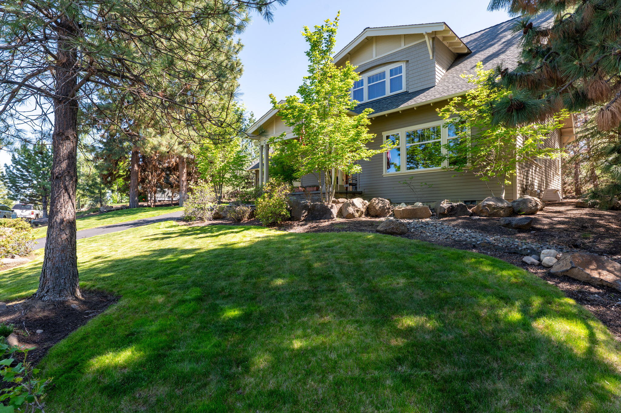 3202 NW Fairway Heights Drive