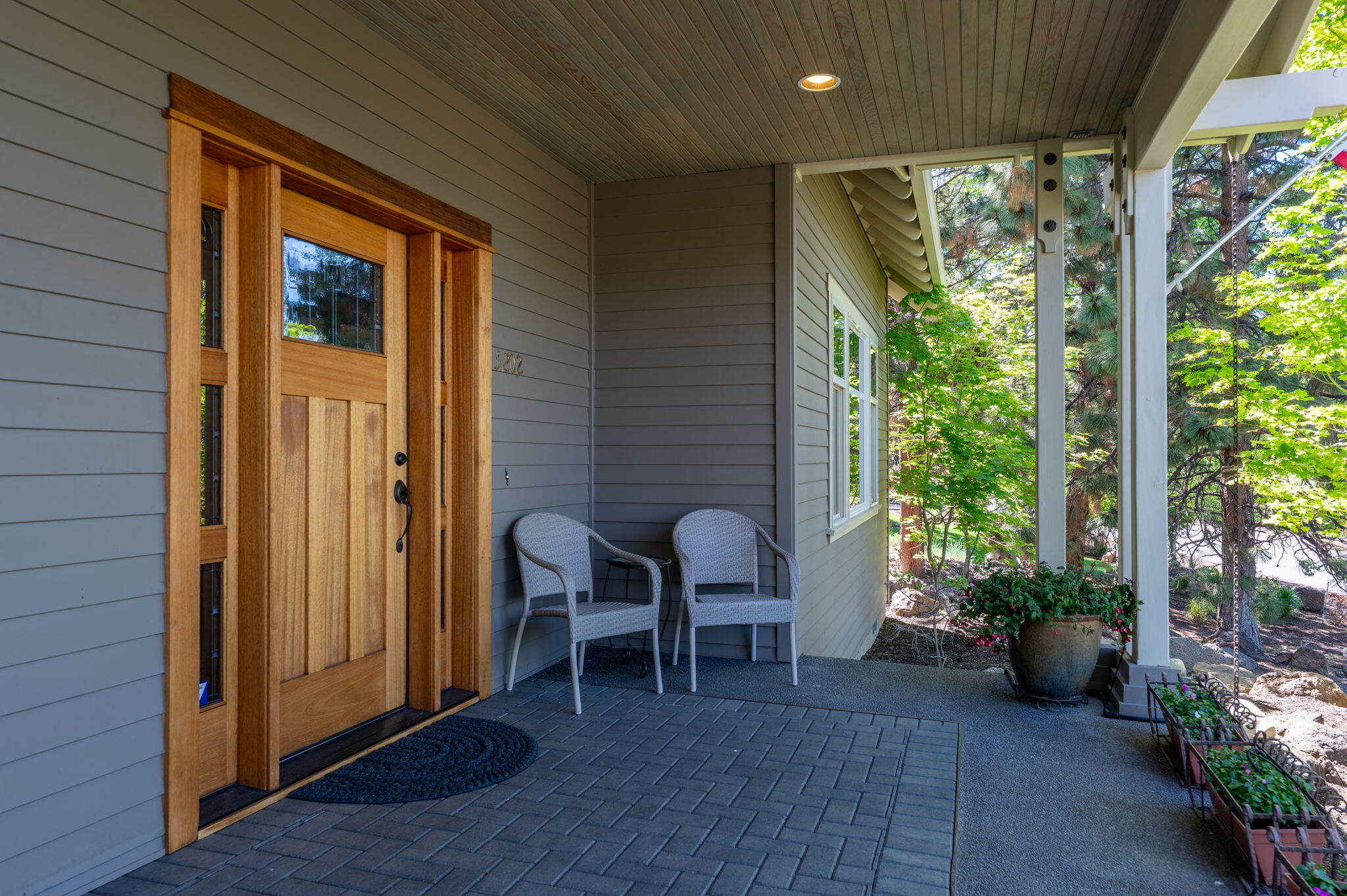 3202 NW Fairway Heights Drive