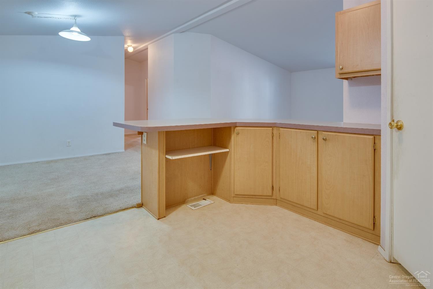 Los Pinos - Residential