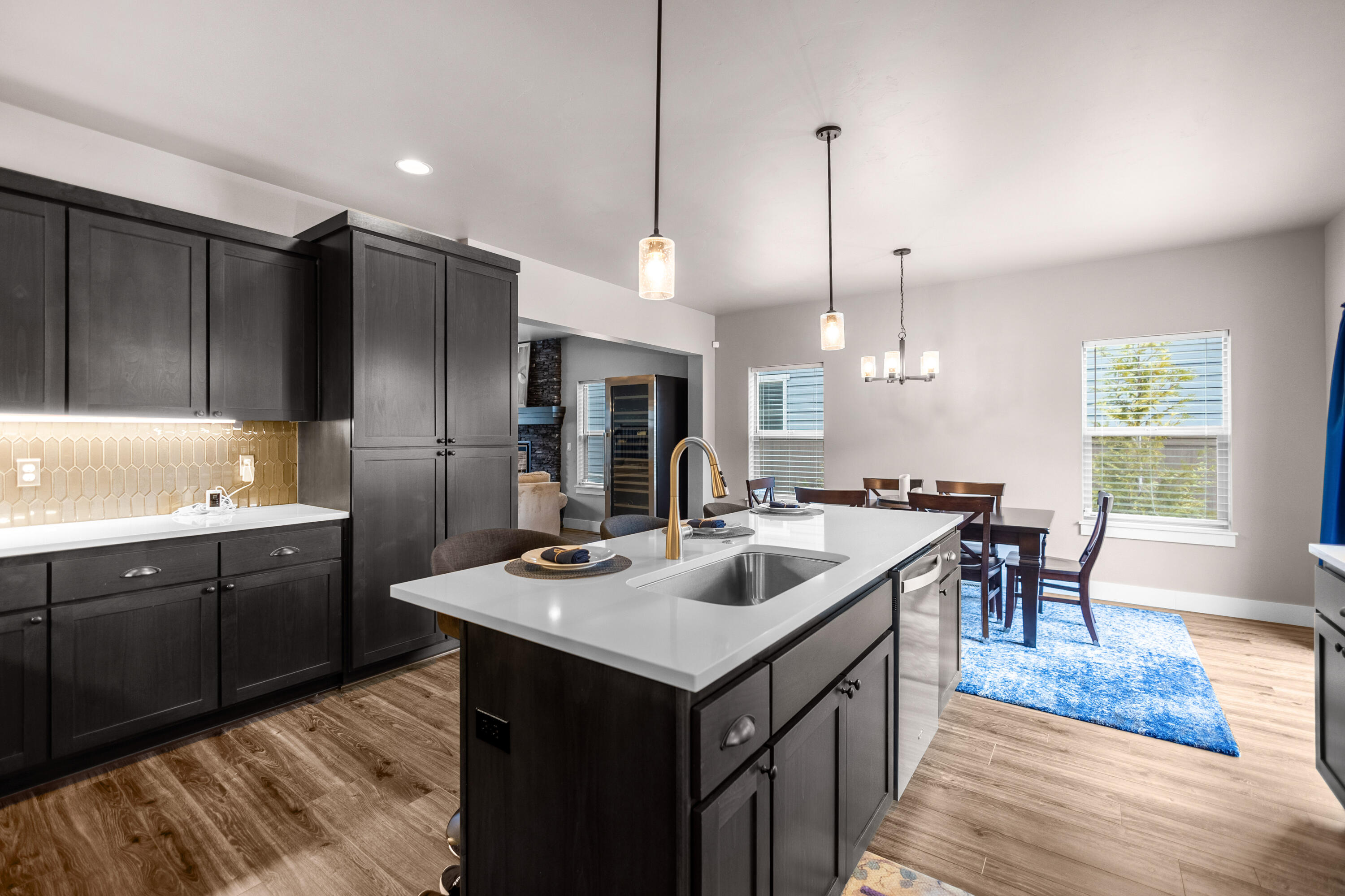 Rimrock Riders - Residential