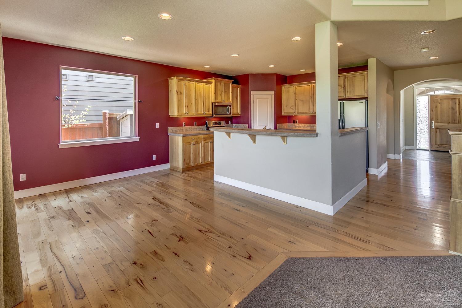 Lava Ridges - Residential